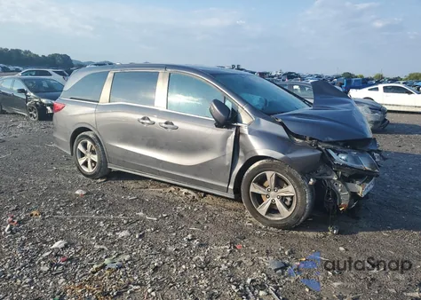 2018 Honda Odyssey Exl z USA, uszkodzony, nr VIN 5FNRL6H71JB102560